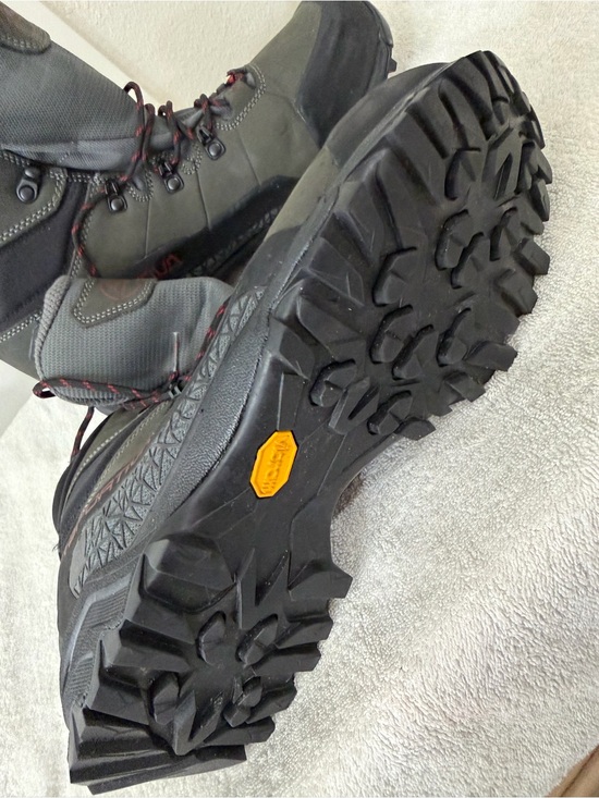 La Sportiva Gore-Tex Surround Vibram Boots US 10.5 main image 10